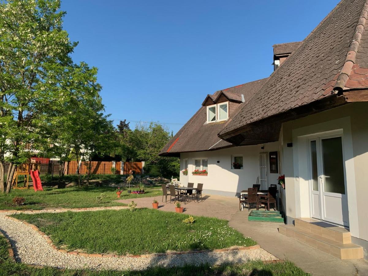 Levendulakert Siofok Apartmanhaz Exterior photo